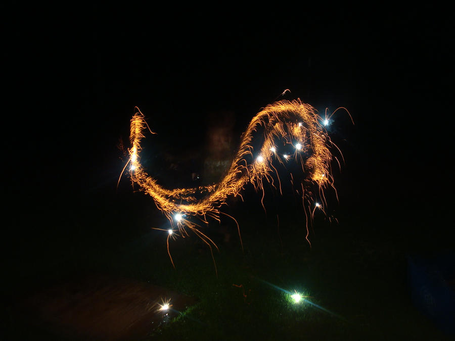 Firework dragon by kitzumaki on DeviantArt